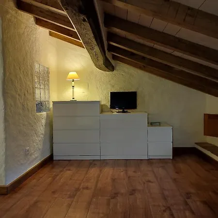 La Herrera Ll * San Esteban de la Sierra